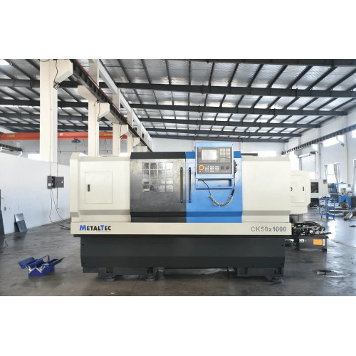 Токарный станок с ЧПУ MetalTec CK 50x1000