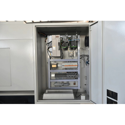 Токарный станок с ЧПУ MetalTec CK 50x1000