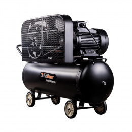 Компрессор масляный ременной FoxWeld AEROMAX 700/150