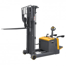 Штабелер электрический самоходный SMARTLIFT CQD15R (1.5 т, 4.5 м, li-ion 25.6В / 225Ач, PV, EPS)