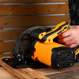 Циркулярная пила DEKO DKCS2300W, 2300Вт, 210мм