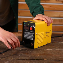 Сварочный аппарат инверторный DEKO DKWM200A Digital