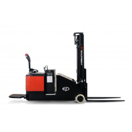Ричтрак EP Equipment ES15-15CS (LI-ION, 3F550, с платформой и поручнями)