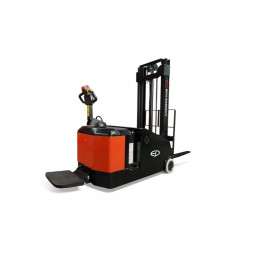 Ричтрак EP Equipment ES15-15CS (LI-ION, 3F550, с платформой и поручнями)