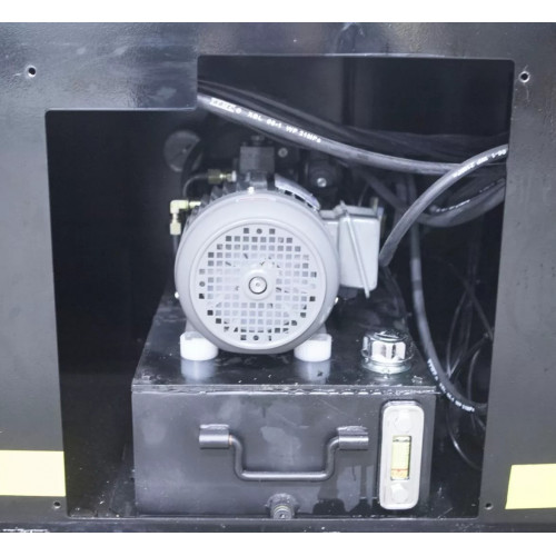 Полуавтоматический ленточнопильный станок Stalex BS-460G