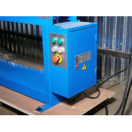 Станок вальцовочный электромеханический METAL MASTER ESR 1315 EURO STANDART