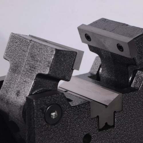 Тиски PROMA SVT-100/80