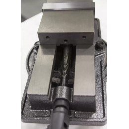 Тиски станочные Stalex QM16200