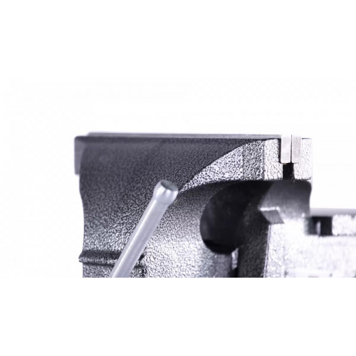 Тиски слесарные вращающиеся KraftWell KRW0200 200 мм