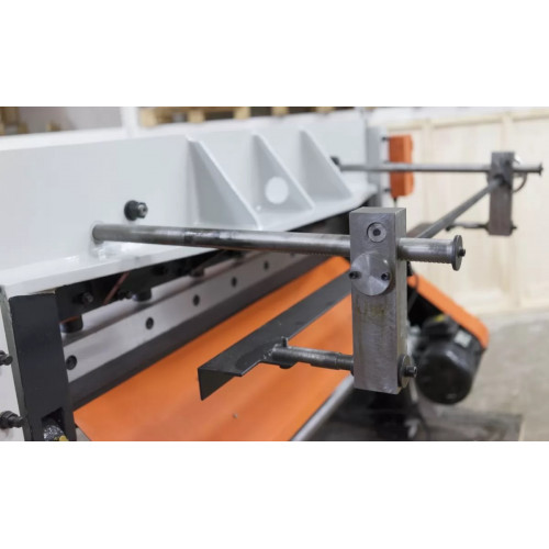 Гильотина электромеханическая Stalex Q11-4x3200