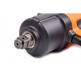 Гайковерт пневматический ударный KraftWell KRW1600IW