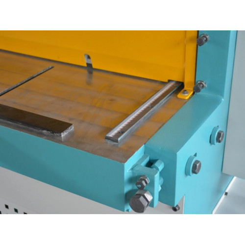 Гильотина электромеханическая ISITAN ERGM 1320x2,5