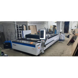 Оптоволоконный лазерный станок MetalTec 1530S (1000W)