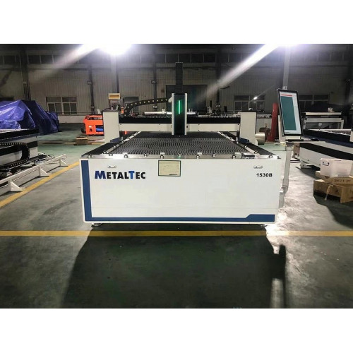 Оптоволоконный лазерный станок MetalTec 1530B (1000W)