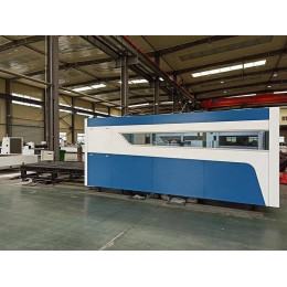 Оптоволоконный лазерный станок MetalTec 1530P (6000W)