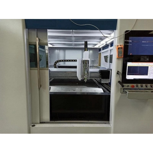 Оптоволоконный лазерный станок MetalTec 1530P (6000W)