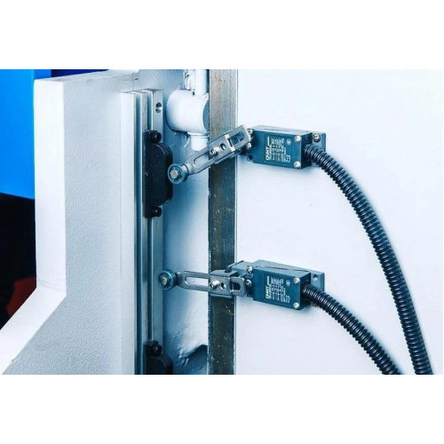 Листогибочный пресс MetalTec HBM 30/1600