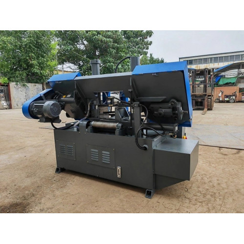 Полуавтоматический ленточнопильный станок MetalTec BS 300CH