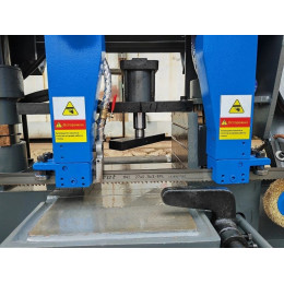 Полуавтоматический ленточнопильный станок MetalTec BS 300CH