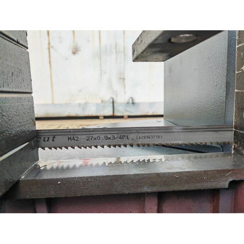 Полуавтоматический ленточнопильный станок MetalTec BS 300CZ