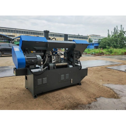 Полуавтоматический ленточнопильный станок MetalTec BS 350CH