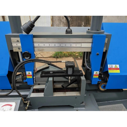 Полуавтоматический ленточнопильный станок MetalTec BS 350CZ