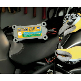 Зарядное устройство GYS Gysflash 1.12 PL (12 В, 20 Вт, 1 А, 0,7 кг)
