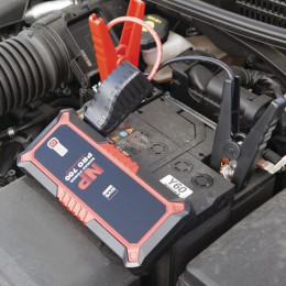 Литиевый бустер GYS NOMAD POWER PRO 700 (12 В, 600/2000 А, 0,82 кг)